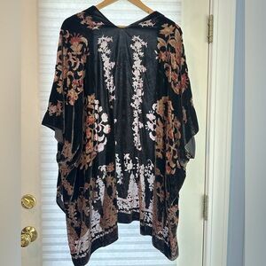 Lovestitch Velvet Kimono